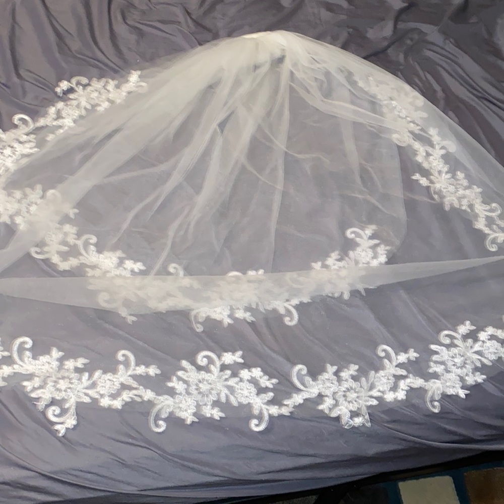 Wedding veil